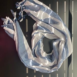 Blue and white scarf